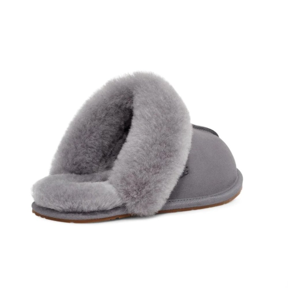 UGG  Scuffette II